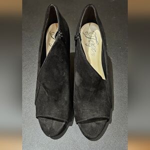 Fergie Black Suede Open‑Toe Heel Booties